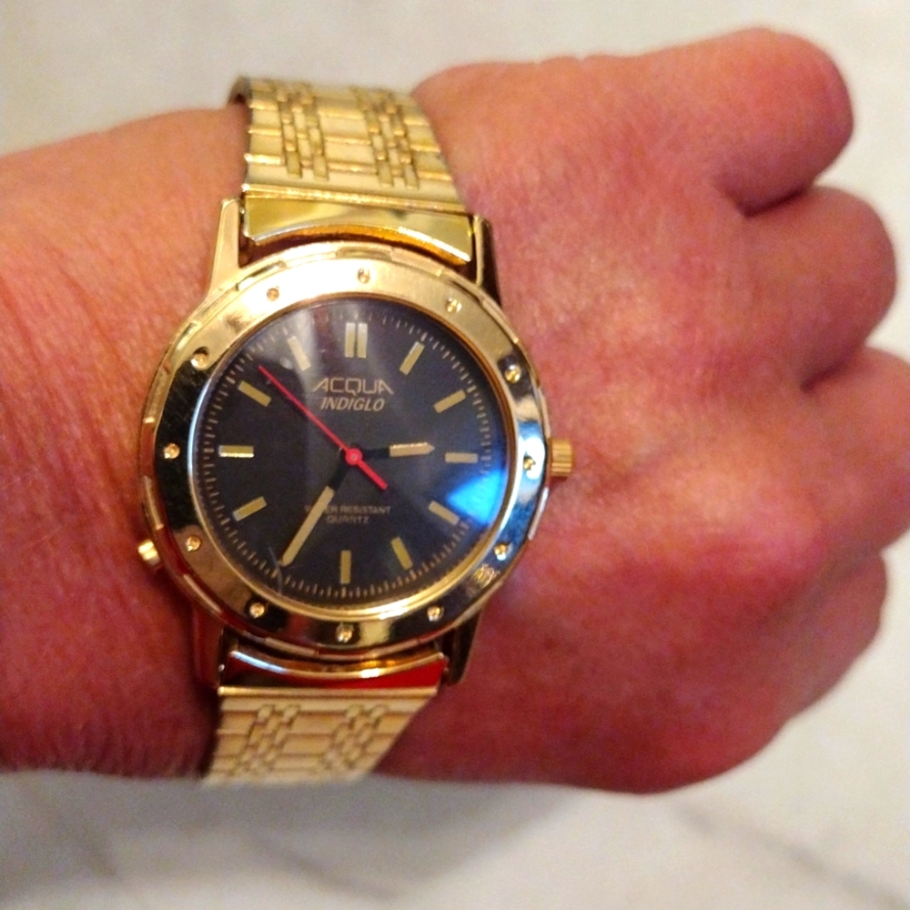 Acqua Indigo,water resistant watch.